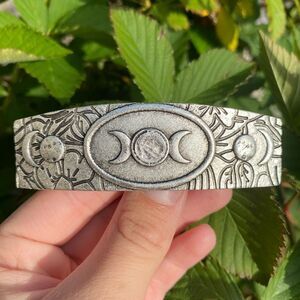 Gothic Vintage inspired antique Silver Moon Phase Hair Clip engraved details